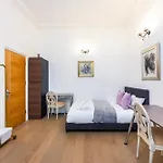 Modern 1 Bedroom Near Kensington High Street